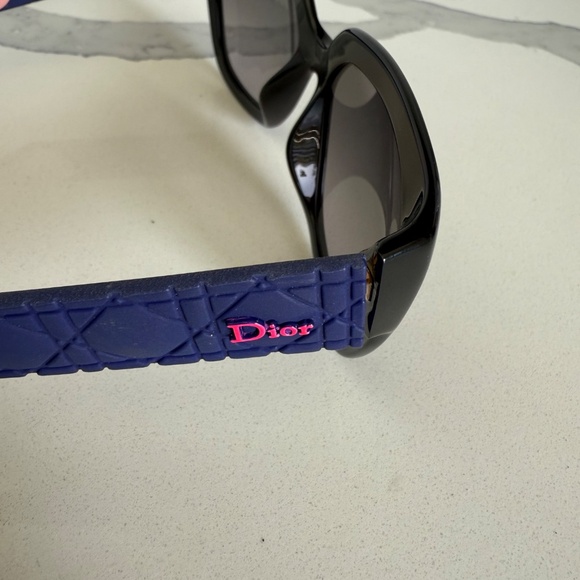 Christian Dior Resin Cannage Dior Lady Lady 1 Sunglasses main image 4